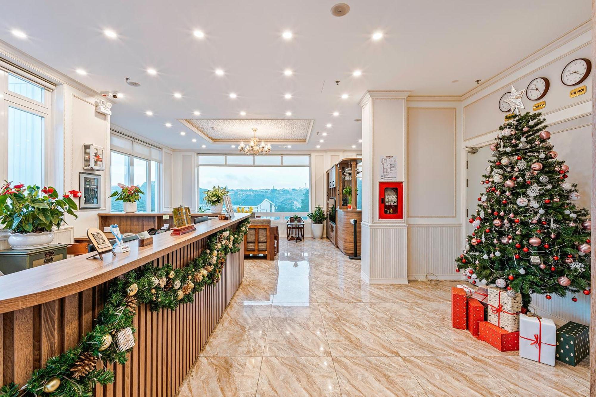Pine View Hotel Dalat Bagian luar foto