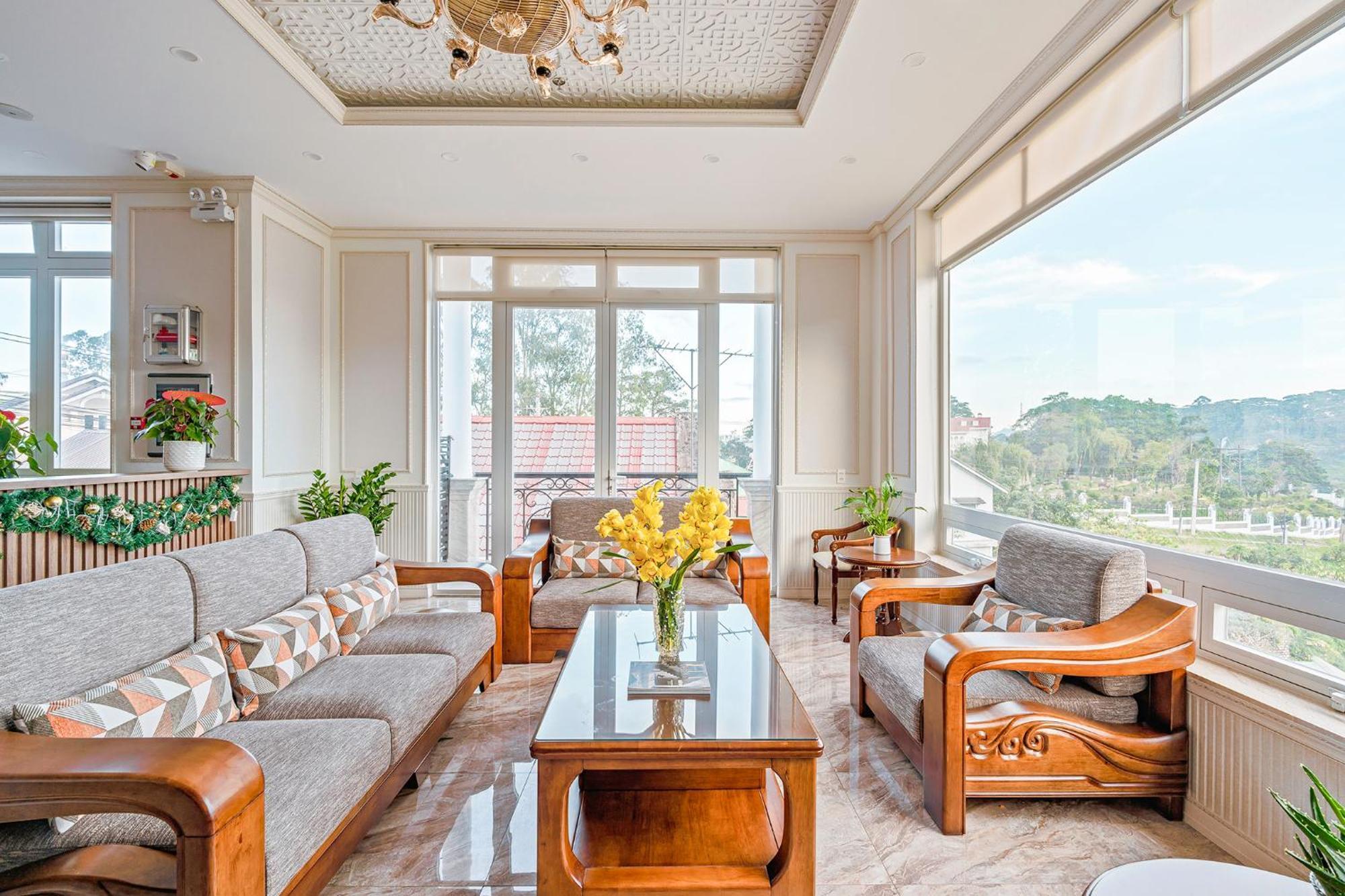 Pine View Hotel Dalat Bagian luar foto