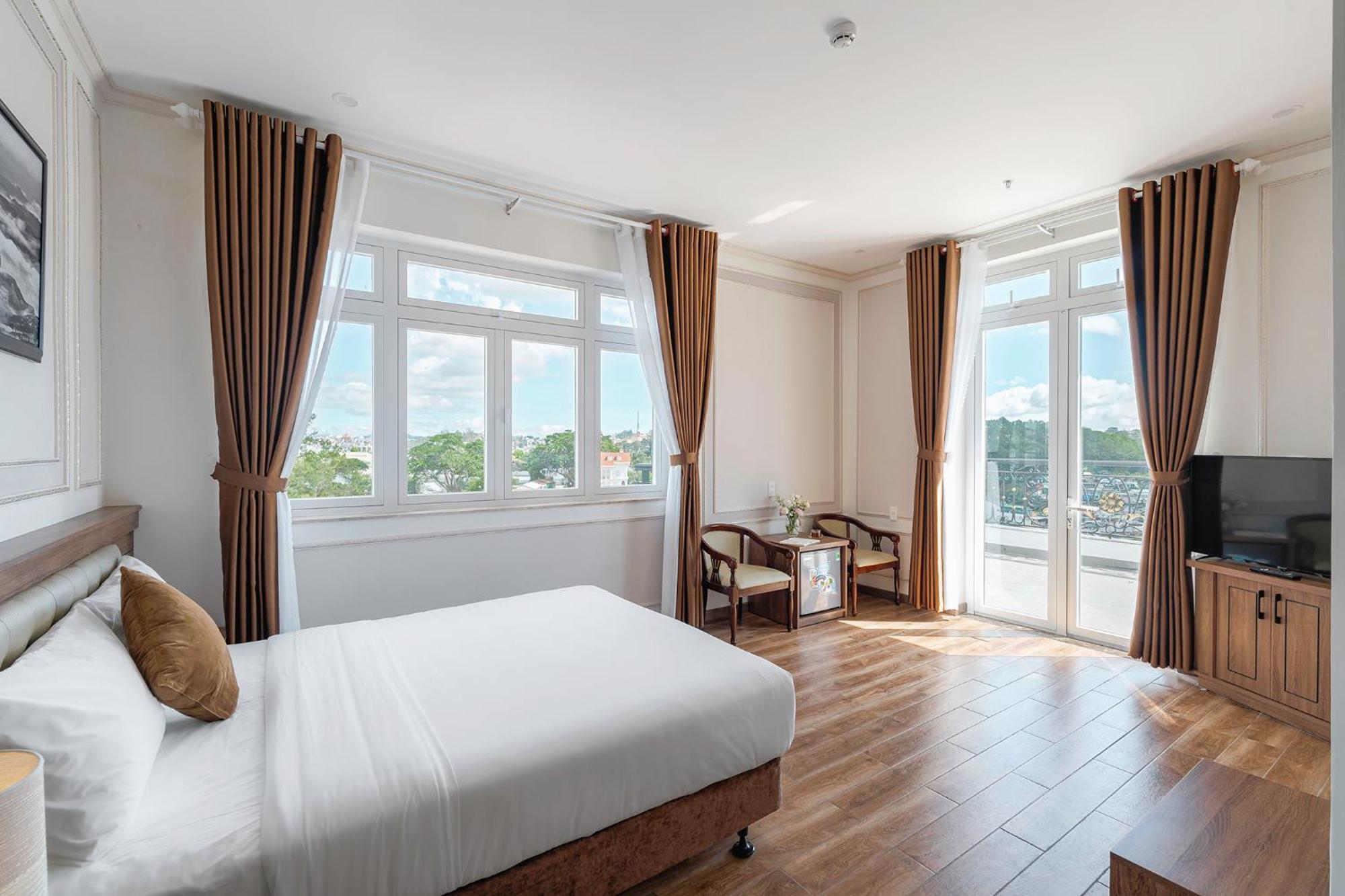 Pine View Hotel Dalat Bagian luar foto
